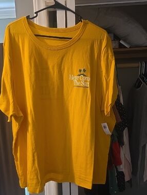 Old Navy Yellow 'Here Comes The Sun' Short Sleeve Tee